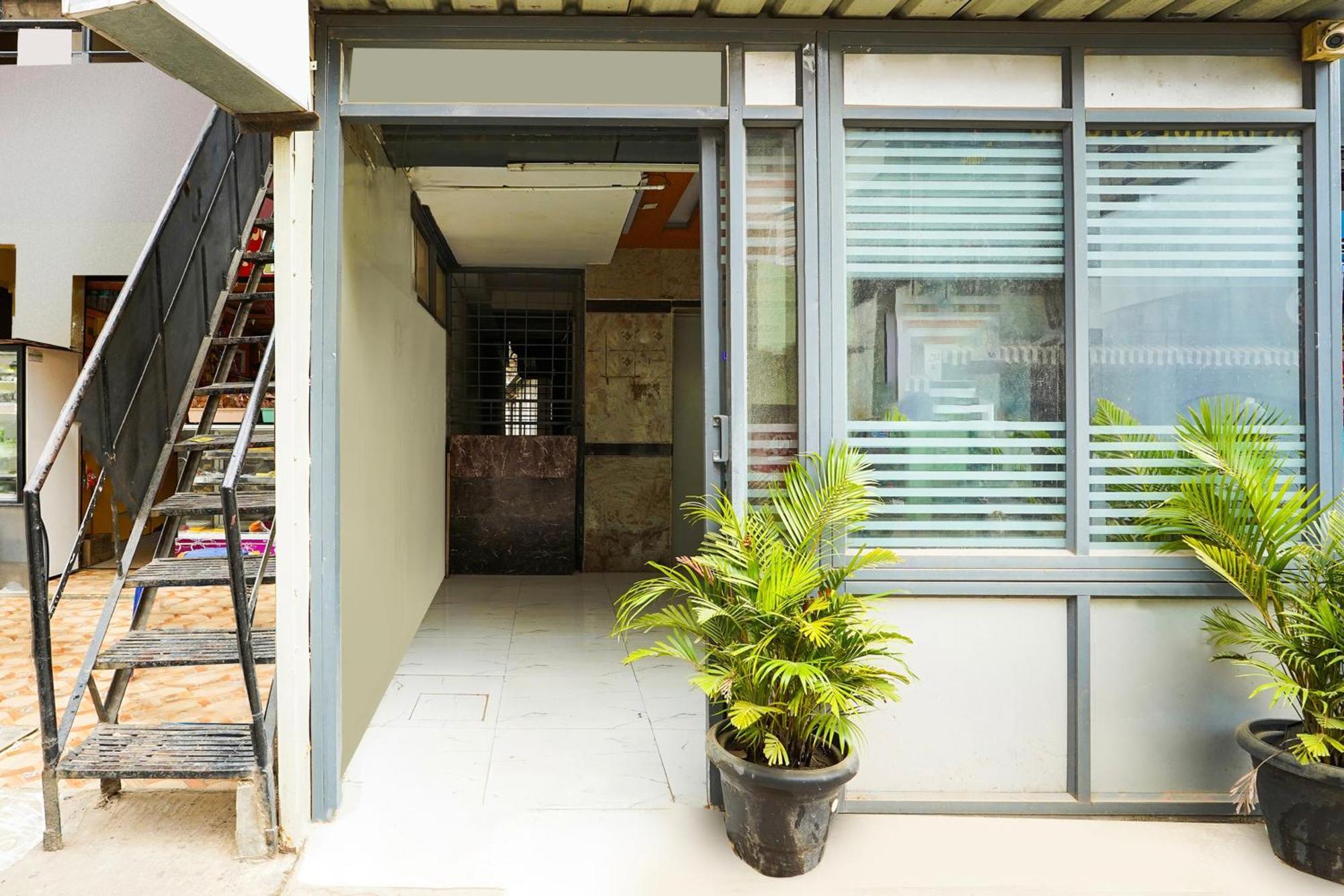 Super Collection O Bangalore Airport Road Yelahanka Экстерьер фото
